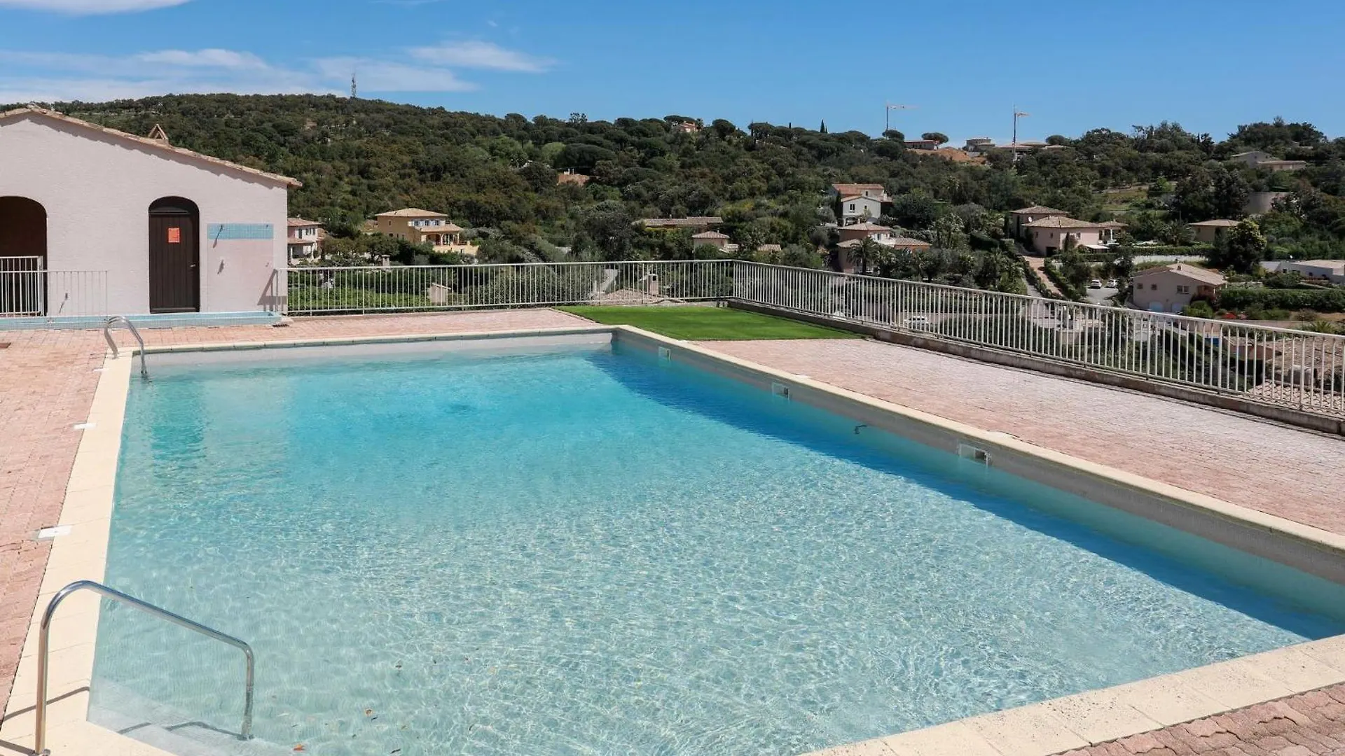 Holiday Home Les Bastides De Guerrevieille-7 By Interhome Sainte-Maxime